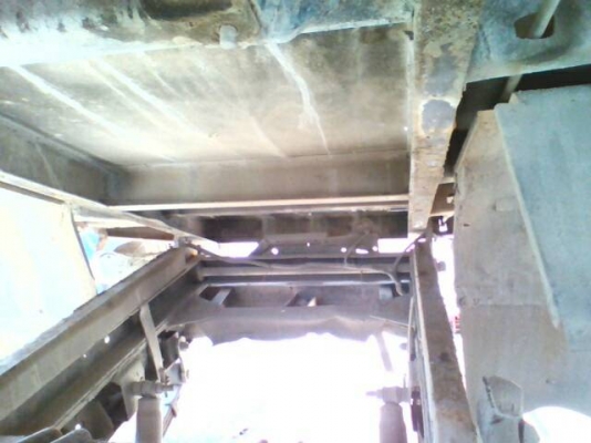 หกล้อเล็ก ป้ายเล็กไม่ติดเวลา  อีซูซุ NKR100ดั้ม3คิว สภาพดีพร้อมใช้งาน แอร์ พ.เวอร์ ทะเบียน ป้ายเล็กไม่ติดเวลา พร้อมโอน