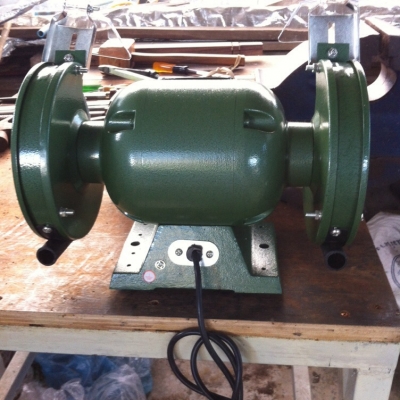 แท่นมอเตอร์หินเจียร์ 6 นิ้ว ยี่ห้อ Tiger รุ่น TBG 6