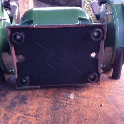 แท่นมอเตอร์หินเจียร์ 6 นิ้ว ยี่ห้อ Tiger รุ่น TBG 6