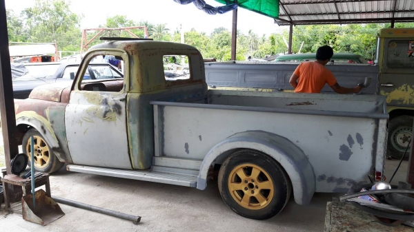 ดอร์ด ปี 1947 กะบะโบราณ