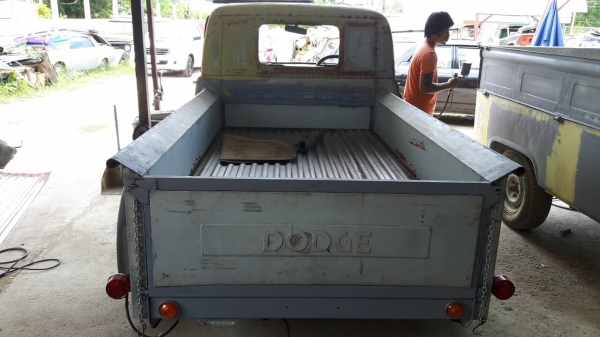 ดอร์ด ปี 1947 กะบะโบราณ