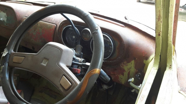 ดอร์ด ปี 1947 กะบะโบราณ