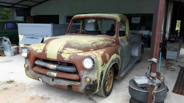 ดอร์ด ปี 1947 กะบะโบราณ