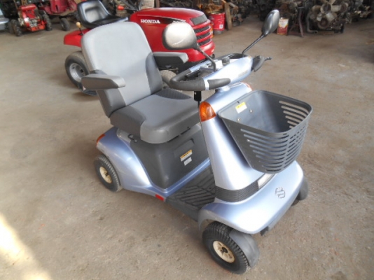 ขายรถคนชรา SUZUKI พร้อมใช้งาน