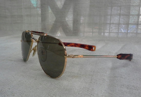 อภิมหาแว่นตาเสืออากาศ  รุ่นหายาก! AO American Optical USA 20KGP  บิ๊กไซซ์!