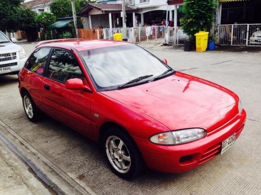 Mitsubishi Colt ปี93 เกียร์ออโต้ สีแดง แต่งสวย กล็อฟ์ 0804465223