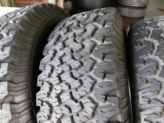 ยาง bf goodrich allterrain 285/75/16 ปี 2014