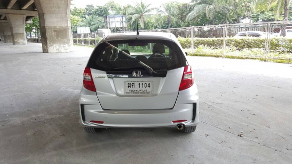 2012 HONDA JAZZ 1.5SV(AS) ตัวท๊อปสุด ตัวนอกนำเข้าจากญี่ปุ่นทั้งคัน 2012 HONDA JAZZ 1.5SV(AS) ตัวท๊อปสุด ตัวนอกนำเข้าจากญี่ปุ่นทั้งคัน