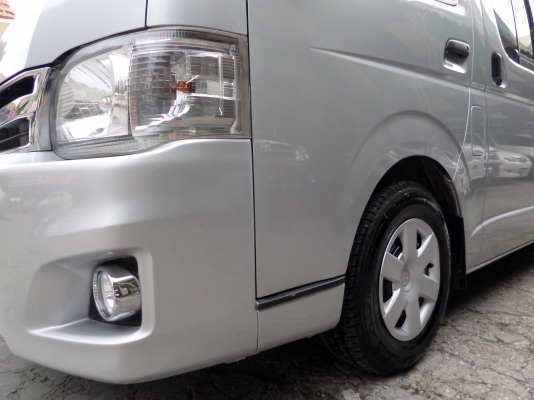 รถยนต์มือสองรุ่นTOYOTA HIACE COMMUTER 2.5D4D MT ปี2012