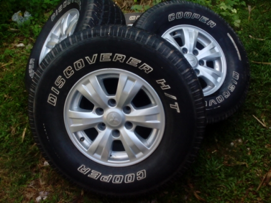 ขายล้อพร้อมยางขอบ16