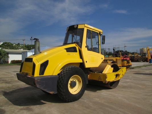 ขายรถบดสั่นสะเทือนขนาด 10 ตัน Bomag BW179DH-4 มือสองนำเข้าจากยุโรป