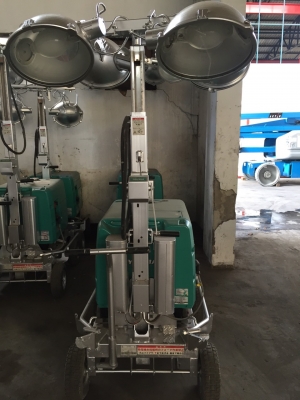 ขายไฟสนาม พร้อมเครื่องปั่นไฟ YANMAR LB430F มือสองนำเข้าจากญี่ปุ่น