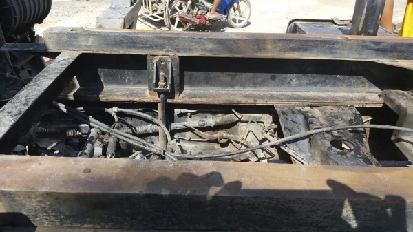 รถฮีโน่ 6 ล้อ FG1J 220 แรงม้า. ปี 51.   ( รถวิ่ง 23x,xxx กม. )    สนใจติดต่อ  081 - 6079515