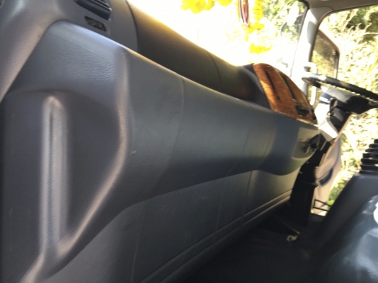 รถฮีโน่ 6 ล้อ FG1J 220 แรงม้า. ปี 51.   ( รถวิ่ง 23x,xxx กม. )    สนใจติดต่อ  081 - 6079515