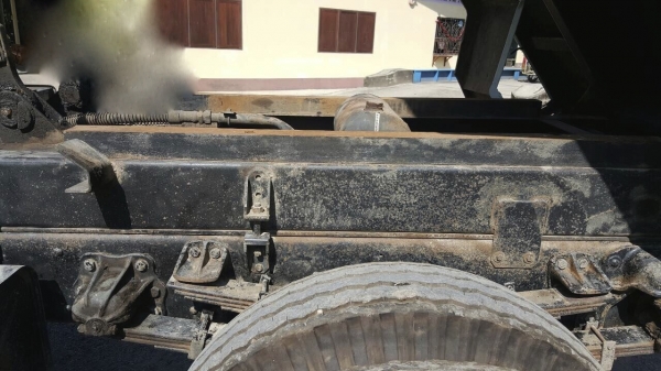 รถฮีโน่ 6 ล้อ FG1J 220 แรงม้า. ปี 51.   ( รถวิ่ง 23x,xxx กม. )    สนใจติดต่อ  081 - 6079515