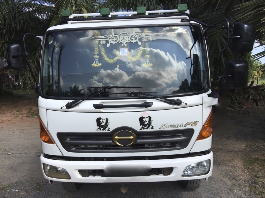 รถฮีโน่ 6 ล้อ FG1J 220 แรงม้า. ปี 51.   ( รถวิ่ง 23x,xxx กม. )    สนใจติดต่อ  081 - 6079515