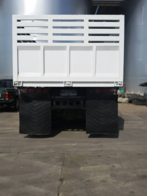 ขายดาวน์...290000. 10ล้อดั้ม240แรง HiNo. FM3MKKA รถสวย..