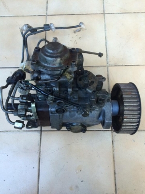 ปั๊ม Toyota สำหรับเครื่อง 2L ,3L,5 L ขาย3,500บาท