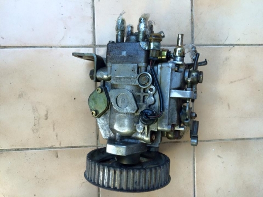 ขายปั๊มMitsubishi เครื่อง4D56 ขาย2,500บาท ขายปั๊มMitsubishi เครื่อง4D56 ขาย2,500บาท