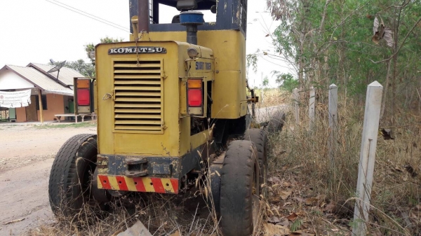 ขาย รถเกรด KOMATSU GD313H สภาพใช้งานได้ปกติ เอกสารใบซื้อขาย ราคาต่อรองได้ครับ ขาย รถเกรด KOMATSU GD313H สภาพใช้งานได้ปกติ เอกสารใบซื้อขาย ราคาต่อรองได้ครับ