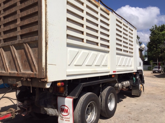 ขายสิบล้อ 360 ปี53 รถสวย ยางเต็ม 22 ล้อ ขายสิบล้อ 360 ปี53 รถสวย ยางเต็ม 22 ล้อ