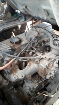 ขาย TOYOTA  BU 87  เครื่อง 115  แรง  ติดเครน TADANO  2.2 T