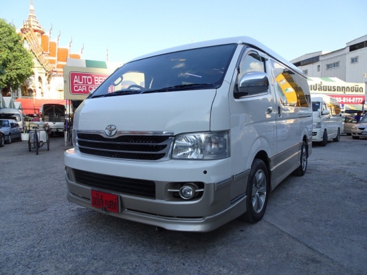 TOYOTA VENTURY 2.7 AT  ปี2009 โทร 0989190195 ดาวออโต้เบสท์