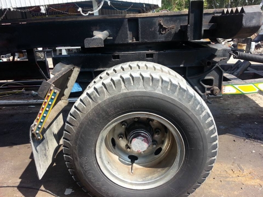 ขายลูกพ่วง3เพลา กระบะปรีเนียมชุดใหญ่ อู่เบิ้ม ยาว6.50เมตร