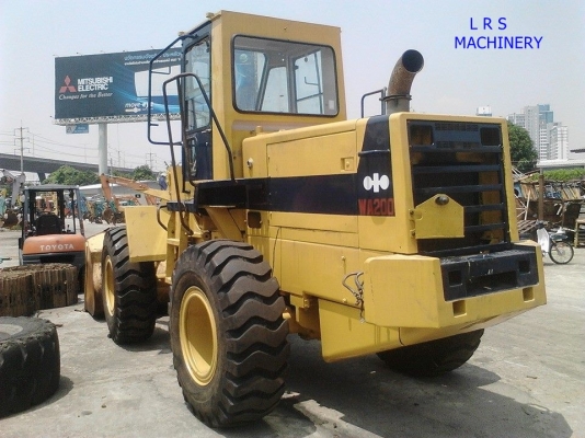 KOMATSU WA 200 - 1