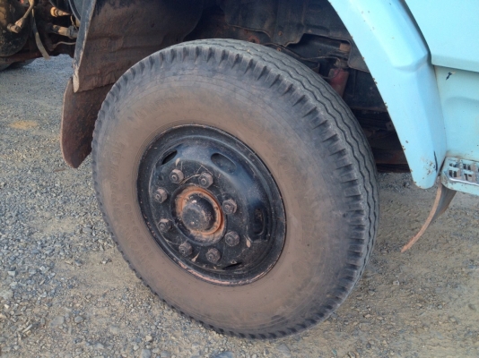 ขายรถบรรทุกสิบล้อดัมพ์ ISUZU เครื่อง 210 แรง ปี 33 กระบะดัมพ์สามมิตร ทะเบียนพร้อม