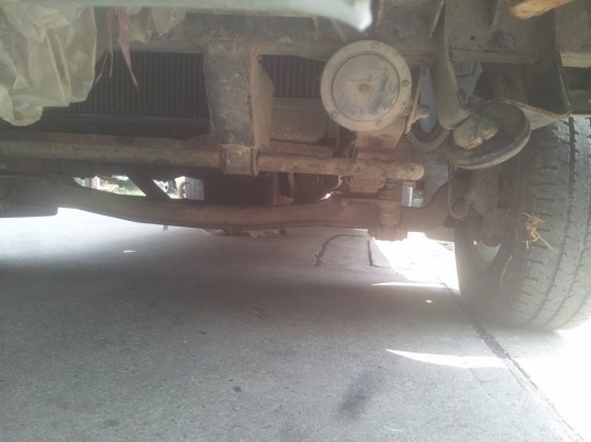 ขายตัวถังรถตู้ คาน และกะทะล้อ