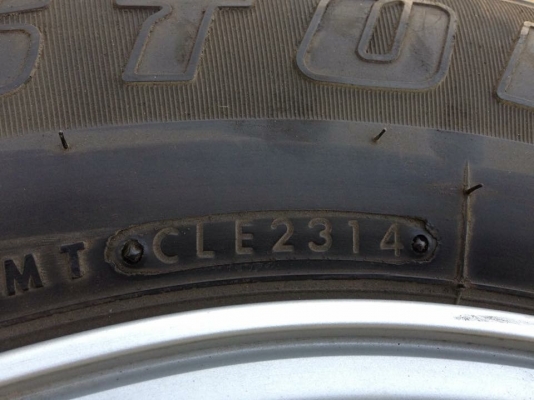 ถอดป้ายแดง ล้อแม็กพร้อมยาง พร้อมรับเทิรน ถอดป้ายแดง ล้อแม็กพร้อมยาง พร้อมรับเทิรน