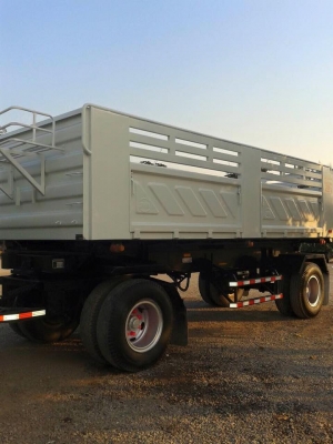 ขายลูกพ่วง สามมิตร 2คาน ปี56รถสวยยางดี  พร้อมใช้งาน สนใจดูรถได้