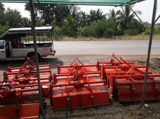 ยังเหลืออีกหลายตัวนะครับ โรตารี RX164E RX182F ครับ ยังเหลืออีกหลายตัวนะครับ โรตารี RX164E RX182F ครับ