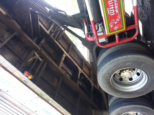 ขายHino mega 12ล้อ ดั้ม อู่เบิ้ม กระบะปรีเนียม ชุดใหญ่ ปี2546