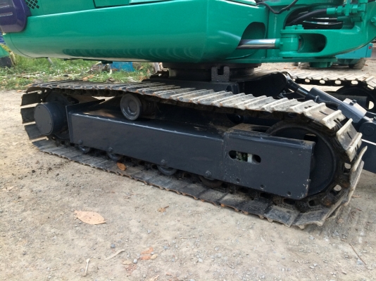 ขายแม็คโคร KOMATSU PC 30-7 พร้อมใช้งาน ติดต่อ 086-775-7900 086-324-1992