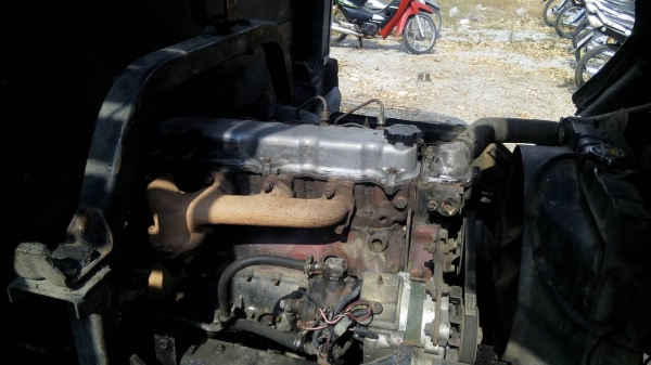 ขาย6ล้อ km 779  wo4b 117 แรงม้า   230000 บาท