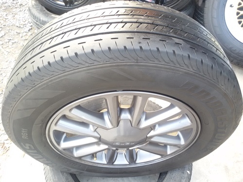 ขายล้อแม็กISUZU X-SERIES 16(สีกัล) ยาง215/65/16  4 ล้อ