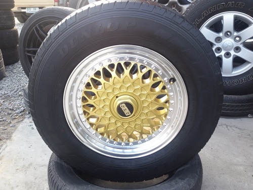 ขายล้อ BBS ขอบ15 6 รู กว้าง7พร้อมยาง 4 ล้อ