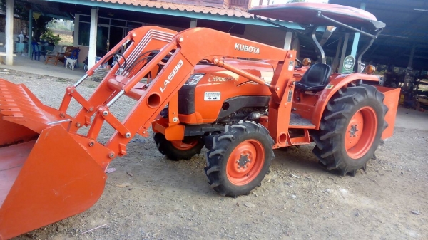 ขายรถไถคูโบต้า  KUBOTA     L4708SP (4WD)พร้อมบุ้งกี๋