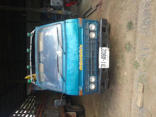 ขายรถ 6 ล้อโตโยต้า ไอ้หนุ่มทางหลวง เครื่อง BU3000 ช่วงล่างอิซูซุ 100 คานหน้า อิซูซู 100 ไม่มีทะเบียน