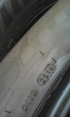 245/70R16 THUNDERER RANGER R403 ปี2014 มี 2 เส้น tel.081-427-3941 ไอดีไลน์ autobot107 245/70R16 THUNDERER RANGER R403 ปี2014 มี 2 เส้น tel.081-427-3941 ไอดีไลน์ autobot107