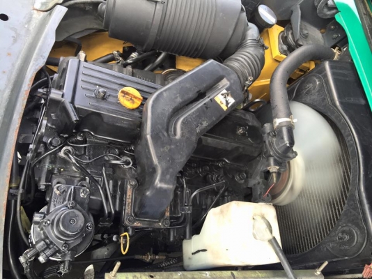 KOMATSU FD20T-16 รถปี 2007  ดีเซล  เสายกสูง 4 เมตร เกียร์ออโต้ รถสวยพร้อมใช้งาน