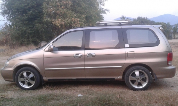 ขาย Kia canival ปี 2002