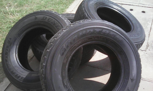 235/75R15 DUNLOP GRANDTREK ชุด 4 เส้น tel.081-427-3941ไอดีไลน์ autobot107 235/75R15 DUNLOP GRANDTREK ชุด 4 เส้น tel.081-427-3941ไอดีไลน์ autobot107