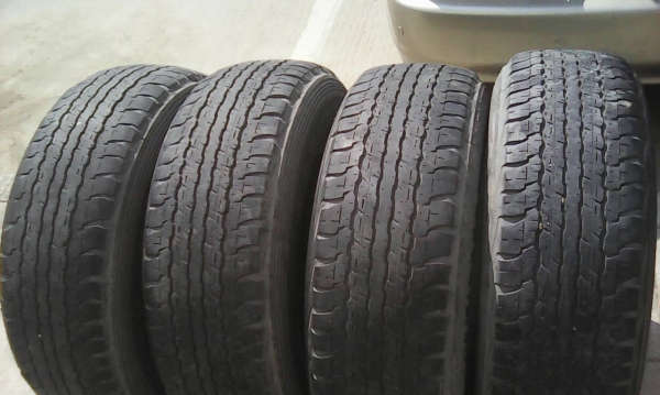 235/75R15 DUNLOP GRANDTREK ชุด 4 เส้น tel.081-427-3941ไอดีไลน์ autobot107 235/75R15 DUNLOP GRANDTREK ชุด 4 เส้น tel.081-427-3941ไอดีไลน์ autobot107