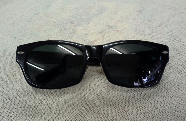 แว่นตาเวย์ฟาเรอร์ญี่ปุ่น  VANQUISH made in Japan  บิ๊กไซซ์!