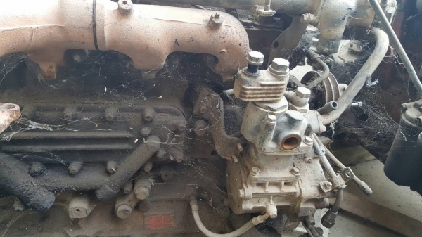 ขาย เครื่องยนต์ HINO EK100 260 แรงม้า เครื่องใช้งานได้ มีใบคุม ไม่มีไดสตาร์ท