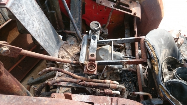 ขายรถไฟไหม้ คูโบต้า 45Di.   พร้อมเครื่อง+ เกียร์ดี  พร้อมชุดดันหน้า  ทั้งตันตามรูป 60,000 บาท