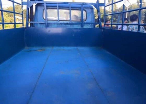 ISUZU ELF 74 HP รถหกล้อบรรทุก กระบะคอกเหล็กความยาว 3.20 เมตรสภาพดีพร้อมใช้งานได้เลยครับ เครื่องยนต์กำลังแรงดีมาก ภายในเก๋งคอนโซลอยู่ครบ พวงมาลัยธรรมดา ช่วงล่างดีคัชซีไม่ผุไม่บวม เอกสารทะเบียนภาษีครบพร้อมโอน ราคาต่อรองได้ครับ